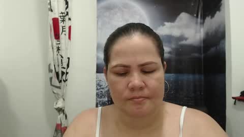 Snapshot of _thamaraa_ chatting on 05-02-26, 09:42 Tamara online show from 05-02-26, 09:42