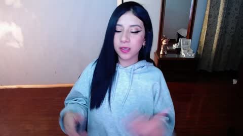 Snapshot of _the_dark_side_of_the_moon_ chatting on 02-02-25, 08:24 _the_dark_side_of_the_moon_ online show from 02-02-25, 08:24