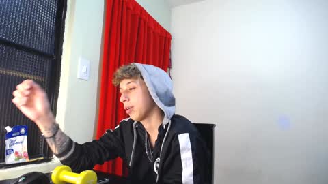 Snapshot of _thomas_hot_ chatting on 01-31-25, 10:10 Thomas online show from 01-31-25, 10:10