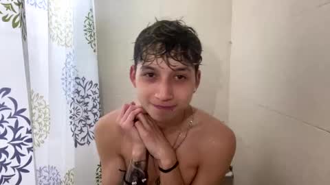 Snapshot of _thomas_hot_ chatting on 02-17-25, 10:47 Thomas online show from 02-17-25, 10:47