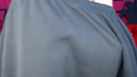 Snapshot of _thomas_hot_ chatting on 02-27-25, 05:13 Thomas online show from 02-27-25, 05:13