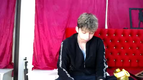 Snapshot of _thomas_hot_ chatting on 03-04-25, 07:08 Thomas online show from 03-04-25, 07:08