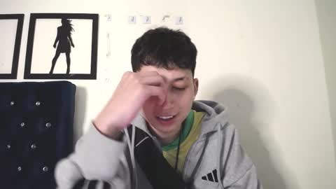 Snapshot of _thomas_hot_ chatting on 09-09-25, 01:49 Thomas online show from 09-09-25, 01:49