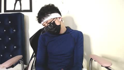 Snapshot of _thomas_hot_ chatting on 10-03-25, 04:09 Thomas online show from 10-03-25, 04:09