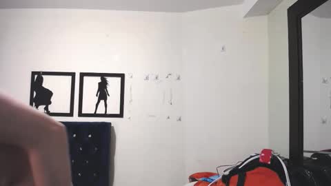 Snapshot of _thomas_hot_ chatting on 11-05-25, 04:45 Thomas online show from 11-05-25, 04:45