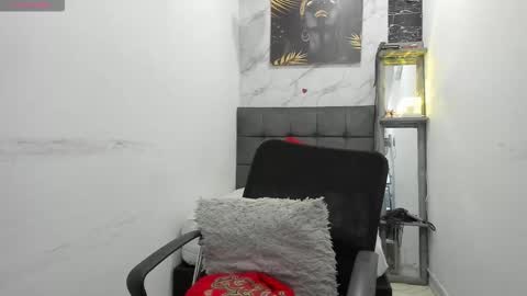 tinny online show from 01-15-26, 12:43