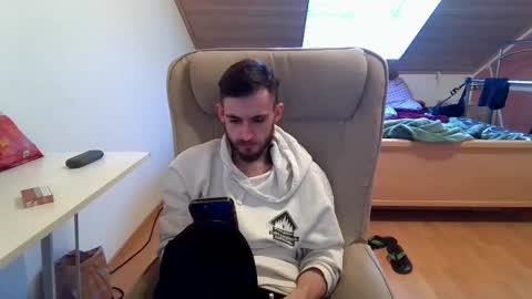 Vlad online show from 02-17-25, 04:15