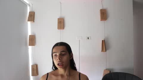 Anastasia Vahos online show from 02-13-25, 06:27