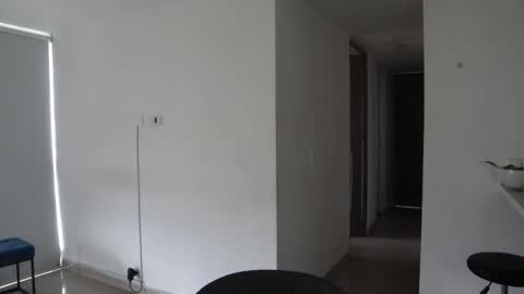 Anastasia Vahos online show from 03-10-25, 06:23