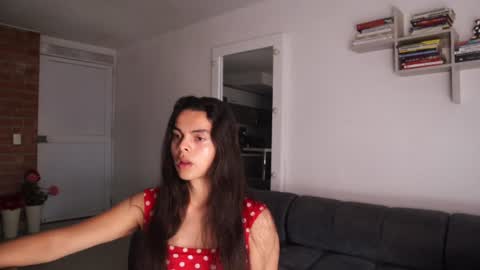 Snapshot of _vahos chatting on 07-17-26, 12:12 Anastasia Vahos online show from 07-17-26, 12:12