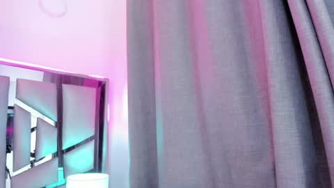 _valeria_saenz_ online show from 07-26-26, 02:20
