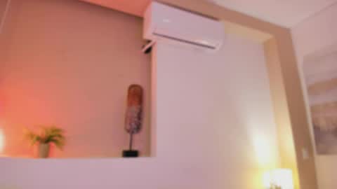 Victoria online show from 04-25-26, 12:30