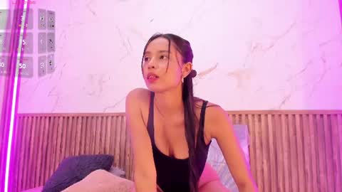 Snapshot of _victoriaclark chatting on 06-29-26, 12:16 _victoriaclark online show from 06-29-26, 12:16