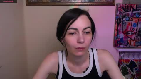 Snapshot of _violax_ chatting on 07-08-26, 05:39 Vio online show from 07-08-26, 05:39