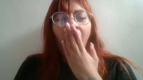 Snapshot of _vix555_ chatting on 01-12-25, 01:48 Vix online show from 01-12-25, 01:48