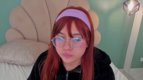 Snapshot of _vix555_ chatting on 01-15-25, 09:02 Vix online show from 01-15-25, 09:02