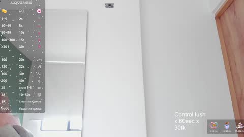 Snapshot of _vix555_ chatting on 02-08-25, 04:57 Vix online show from 02-08-25, 04:57