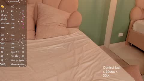 Snapshot of _vix555_ chatting on 02-09-25, 02:06 Vix online show from 02-09-25, 02:06