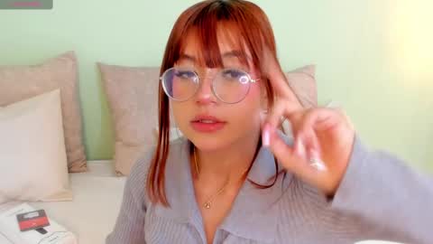 Snapshot of _vix555_ chatting on 02-22-25, 01:55 Vix online show from 02-22-25, 01:55