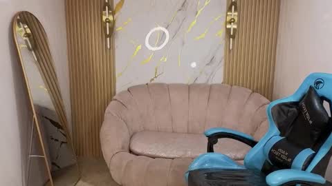  wendy  online show from 11-12-25, 02:56