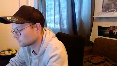 Snapshot of _whoisthatguy_ chatting on 05-13-26, 03:09 _whoisthatguy_ online show from 05-13-26, 03:09