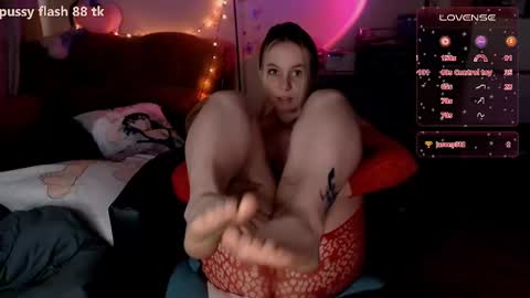 Tory lavender - MV online show from 02-15-25, 06:12