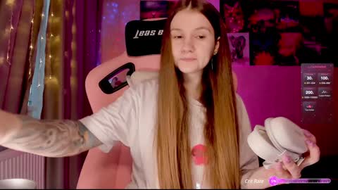 Enni online show from 12-27-24, 08:24