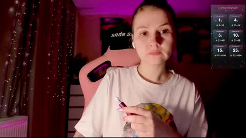 Enni online show from 02-27-25, 07:55