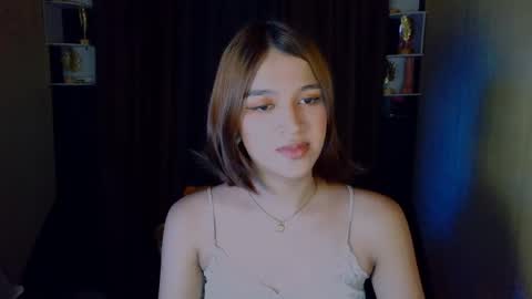 _xxlilly online show from 05-07-26, 12:05