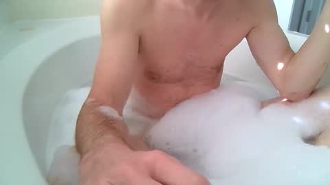 Tom online show from 12-15-25, 05:17