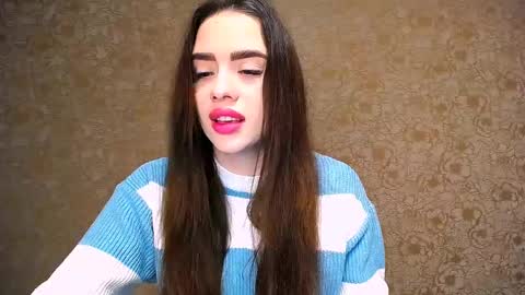 Snapshot of _your_fantasy_girl chatting on 01-28-25, 02:31 Alisa online show from 01-28-25, 02:31