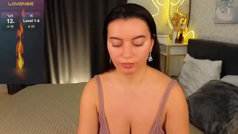Snapshot of _your_sweetdream chatting on 01-18-25, 11:54 Jasmine online show from 01-18-25, 11:54