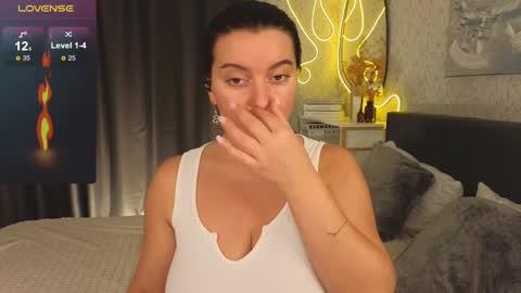 Snapshot of _your_sweetdream chatting on 01-21-25, 08:30 Jasmine online show from 01-21-25, 08:30
