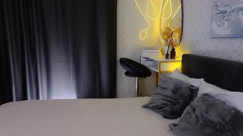 Snapshot of _your_sweetdream chatting on 02-06-25, 08:18 Jasmine online show from 02-06-25, 08:18
