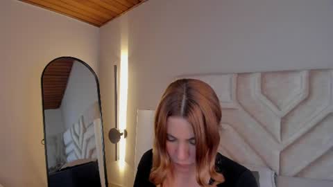 Snapshot of _zoe_3 chatting on 07-10-26, 01:14 Zoe online show from 07-10-26, 01:14