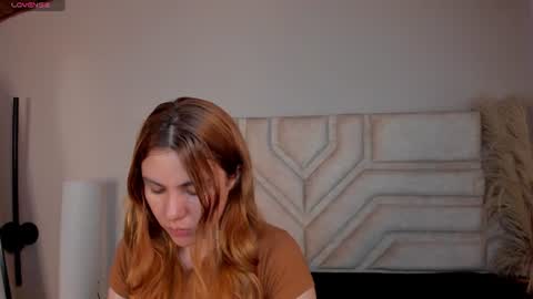 Snapshot of _zoe_3 chatting on 07-14-26, 12:44 Zoe online show from 07-14-26, 12:44