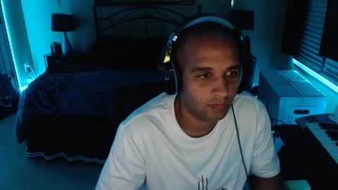 a4orce online show from 12-31-24, 06:48