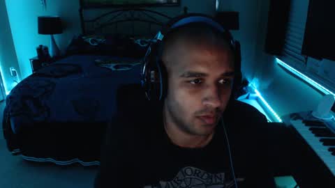 a4orce online show from 02-08-25, 01:32