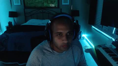 a4orce online show from 03-05-25, 06:01