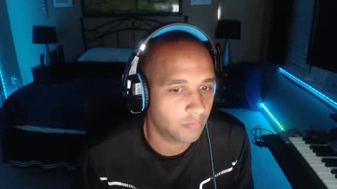 a4orce online show from 11-11-25, 02:22