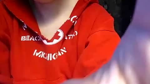 Snapshot of a6909 chatting on 12-23-24, 04:50 Bree Anna online show from 12-23-24, 04:50