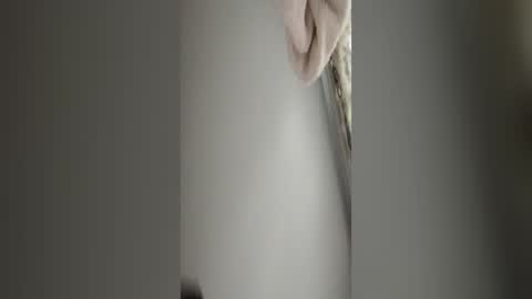 Snapshot of a6909 chatting on 06-14-26, 07:49 Bree Anna online show from 06-14-26, 07:49