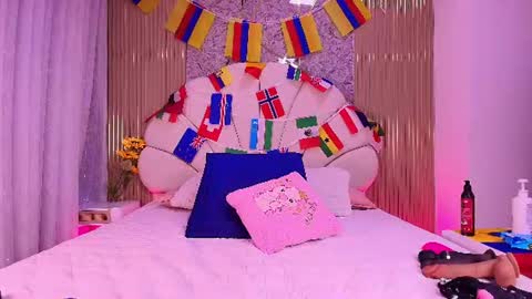 Aisha online show from 06-20-26, 11:57