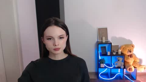 a_ariella_ online show from 10-28-25, 10:52