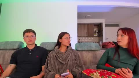 Snapshot of a_sexy_couple__ chatting on 12-07-24, 02:13 A Sexy Couple online show from 12-07-24, 02:13