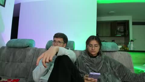 Snapshot of a_sexy_couple__ chatting on 01-25-25, 02:37 A Sexy Couple online show from 01-25-25, 02:37