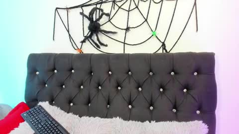 Snapshot of a_sexy_couple__ chatting on 10-16-25, 07:26 A Sexy Couple online show from 10-16-25, 07:26