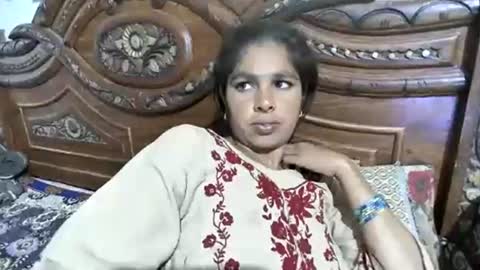 Snapshot of aakhan804 chatting on 02-18-26, 11:01 aakhan804 online show from 02-18-26, 11:01