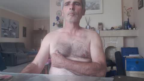 Aalex1717 online show from 06-05-26, 04:56