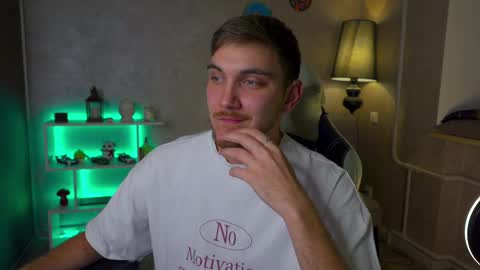 Alex online show from 02-12-25, 09:11